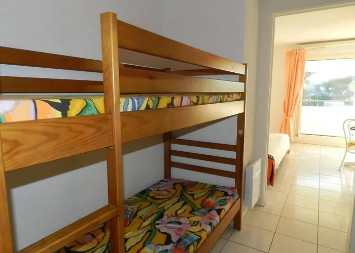 Apartment Avec Terrasse - - Fr-1-251-931 *